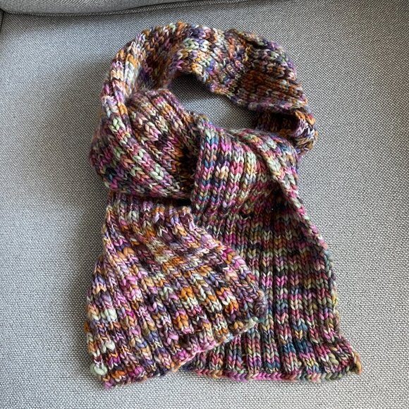 Handknit scarf NWOT - Picture 2 of 6